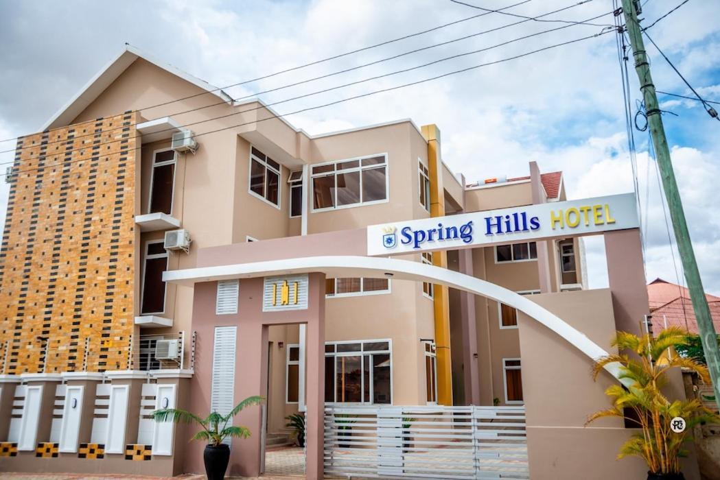 Spring Hills Hotel - ドドマ エクステリア 写真
